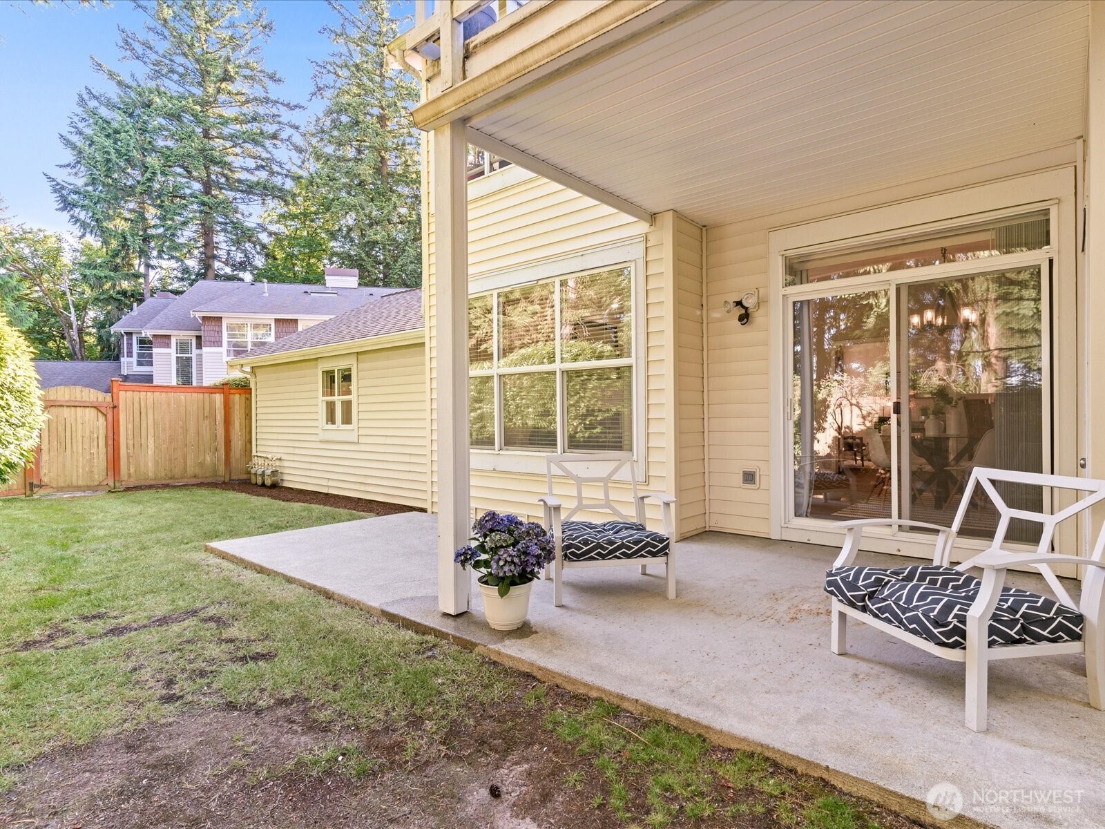 404 228th Street SW Unit: E102