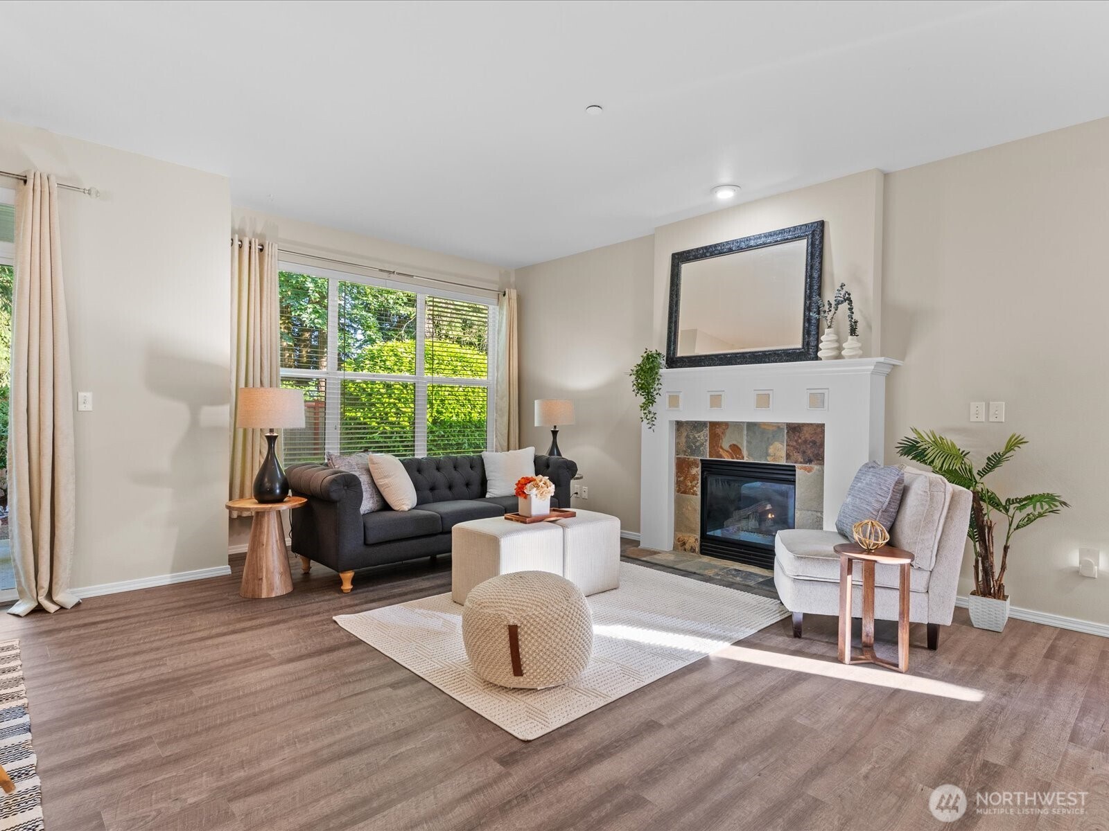 404 228th Street SW Unit: E102