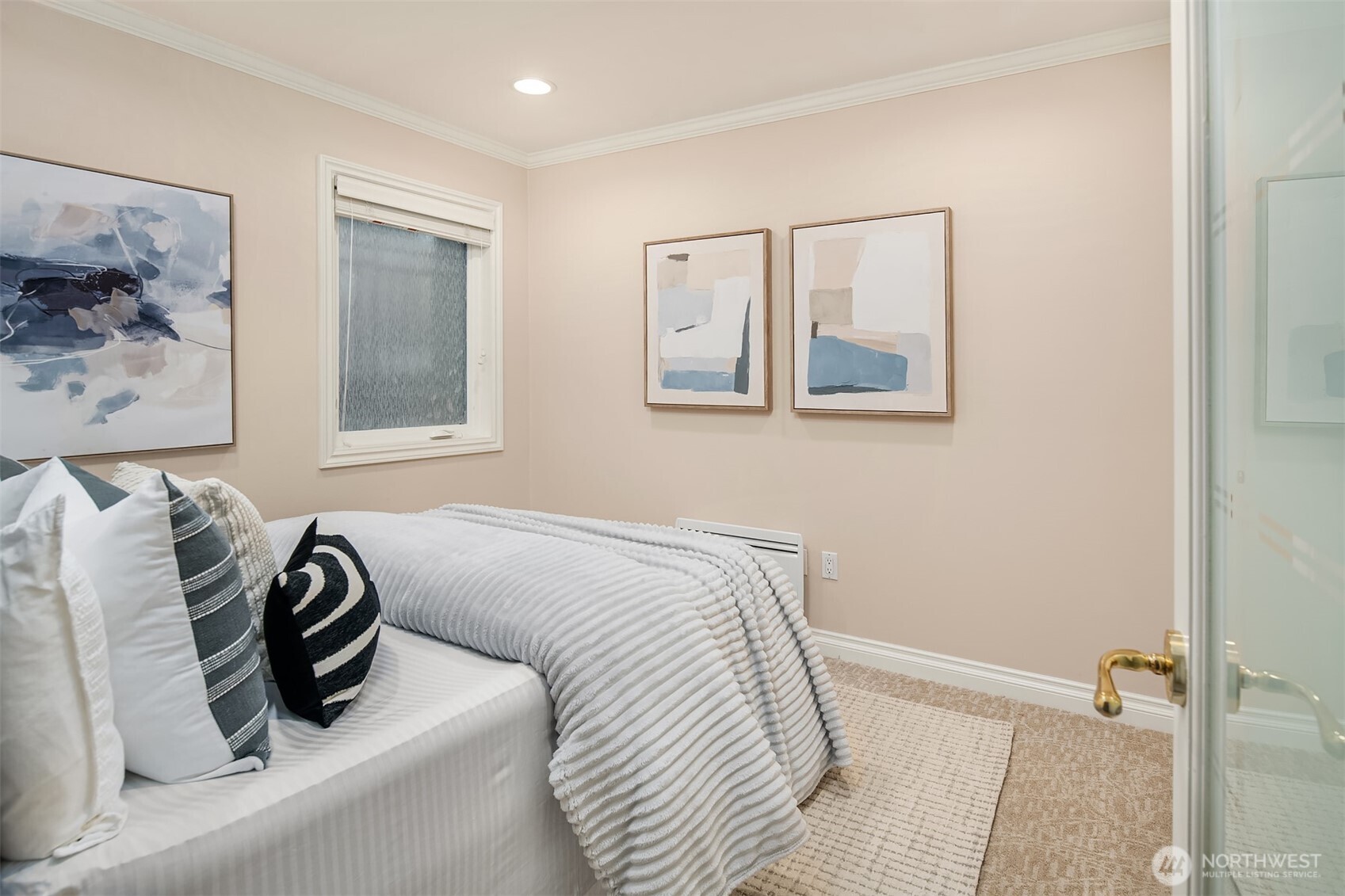 827 Lake Street S Unit: 105