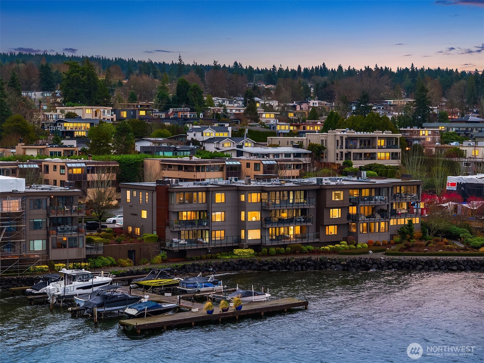 827 Lake Street S Unit: 105