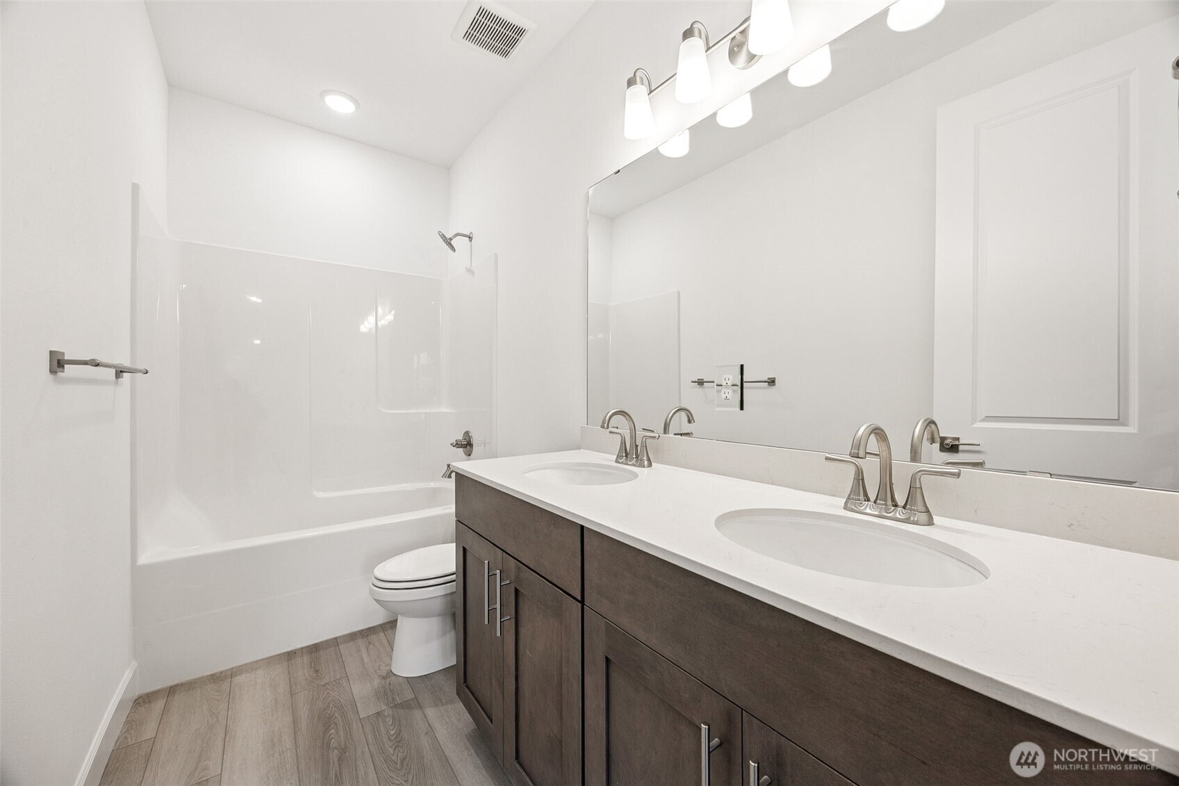 13932 180th Street E Unit: 28