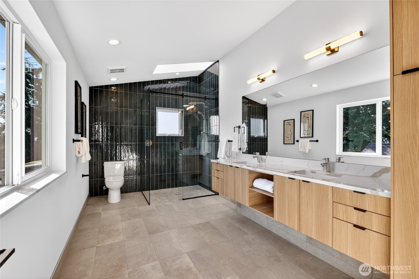 11738 23rd Avenue NE