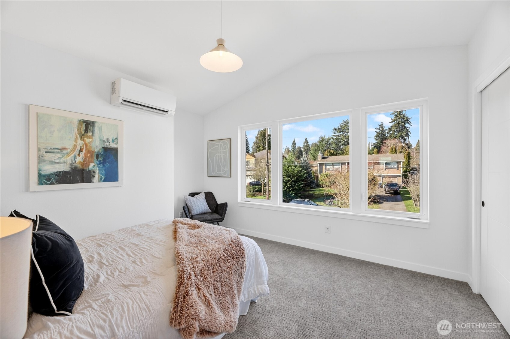 11738 23rd Avenue NE