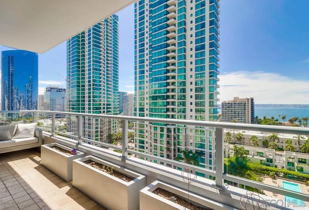 1262 Kettner Blvd # 1104