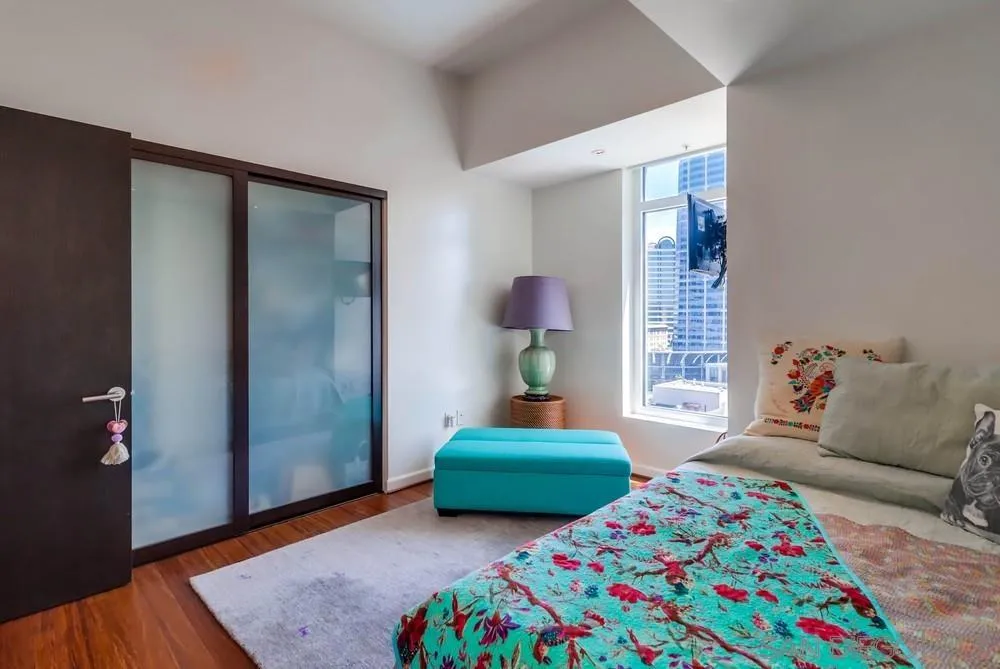 1262 Kettner Blvd # 1104