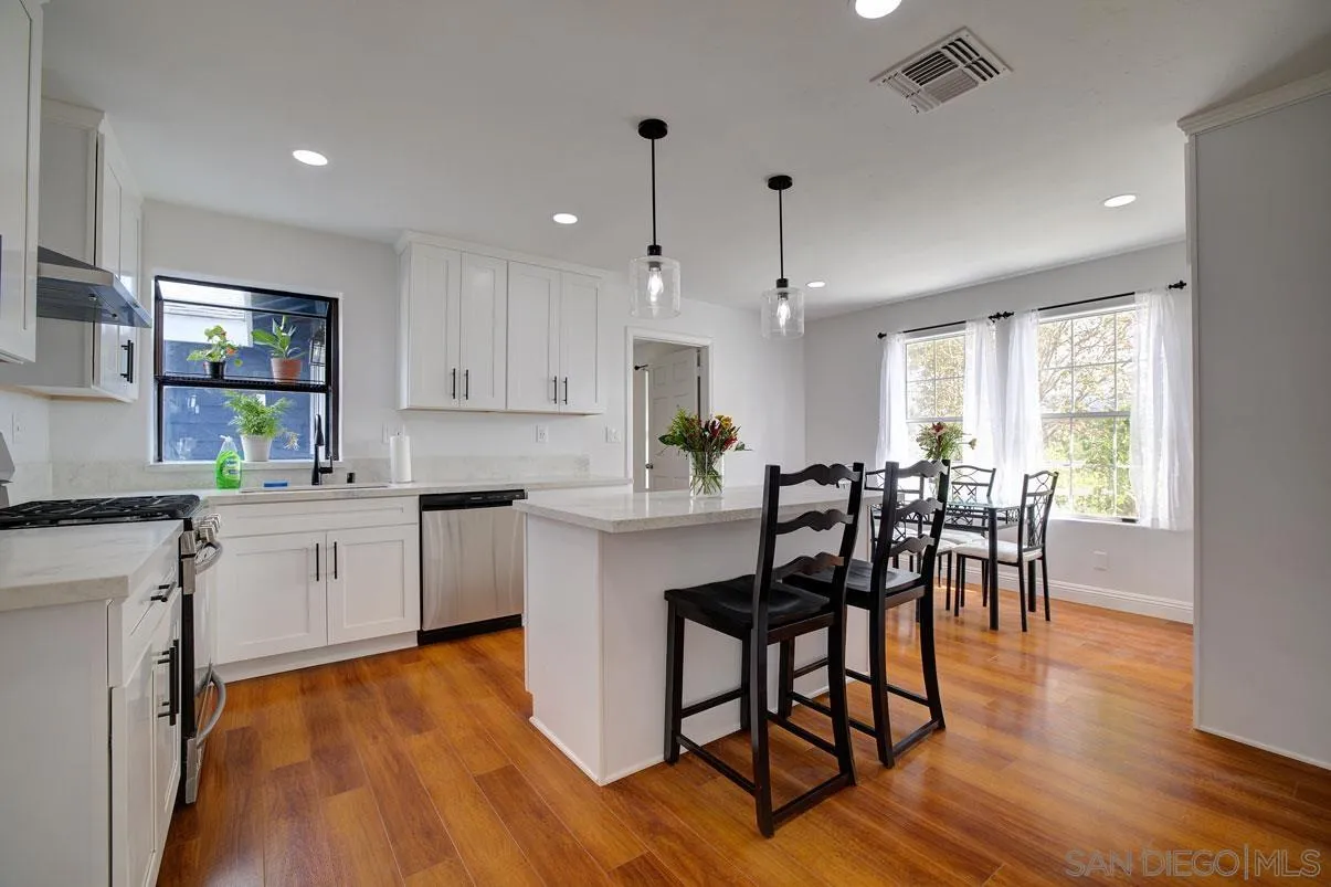 18847 Paradise Mountain Rd