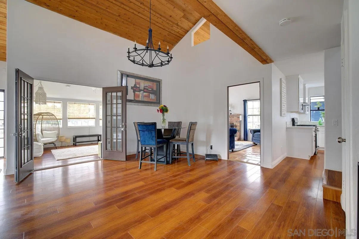 18847 Paradise Mountain Rd