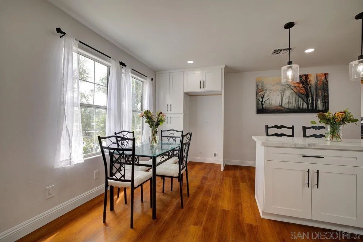 18847 Paradise Mountain Rd