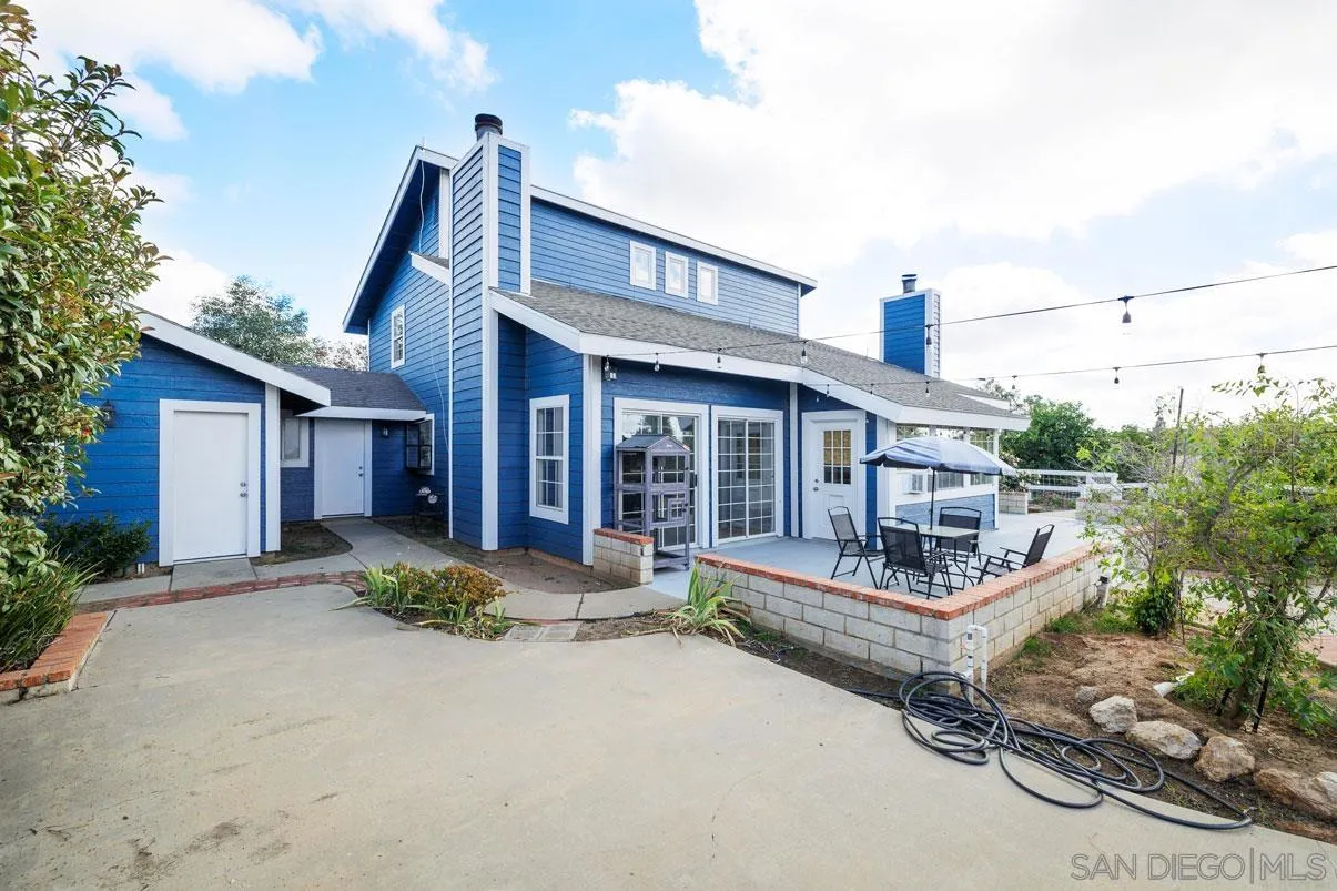 18847 Paradise Mountain Rd