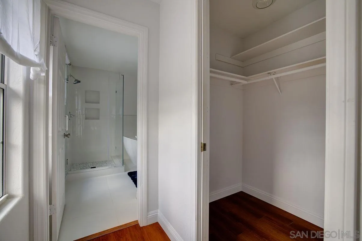 18847 Paradise Mountain Rd