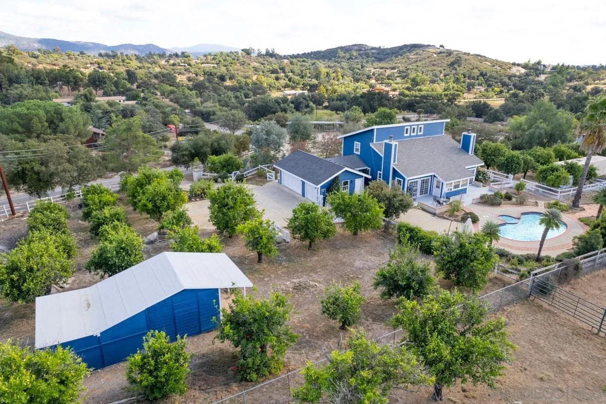 18847 Paradise Mountain Rd