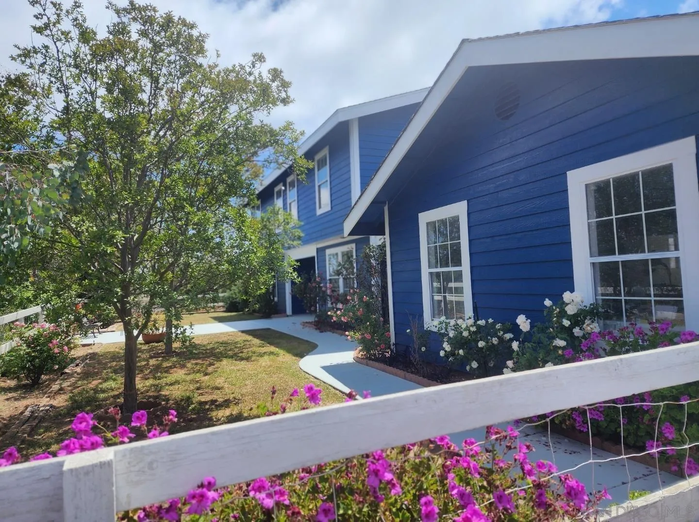 18847 Paradise Mountain Rd