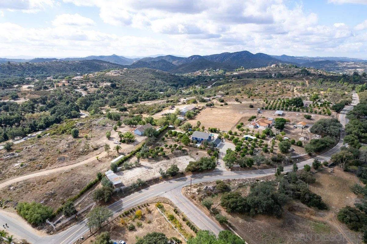 18847 Paradise Mountain Rd