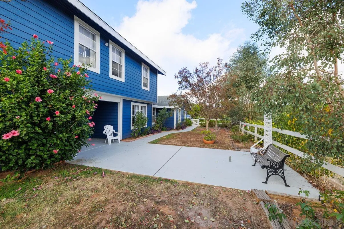 18847 Paradise Mountain Rd