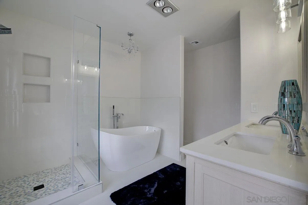 18847 Paradise Mountain Rd