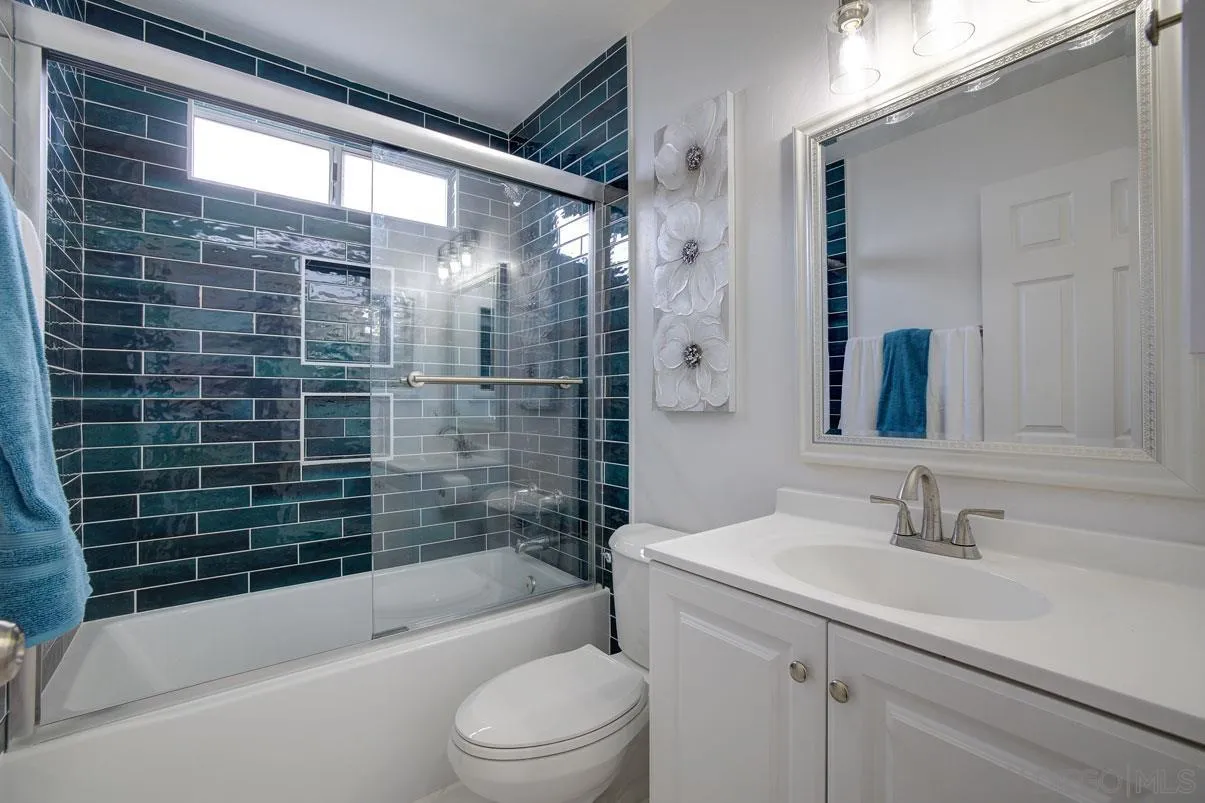 18847 Paradise Mountain Rd