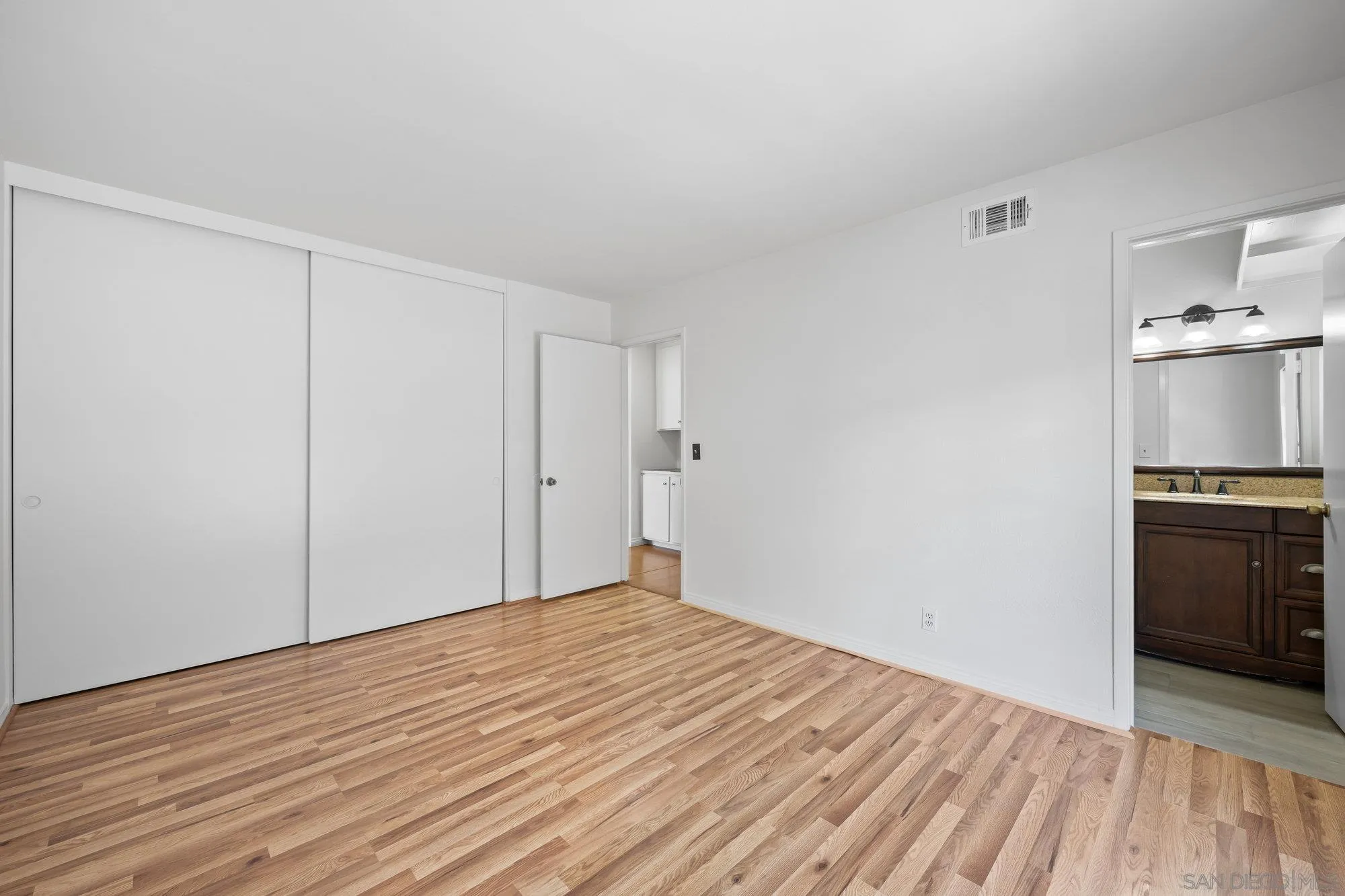 4245 La Portalada Dr
