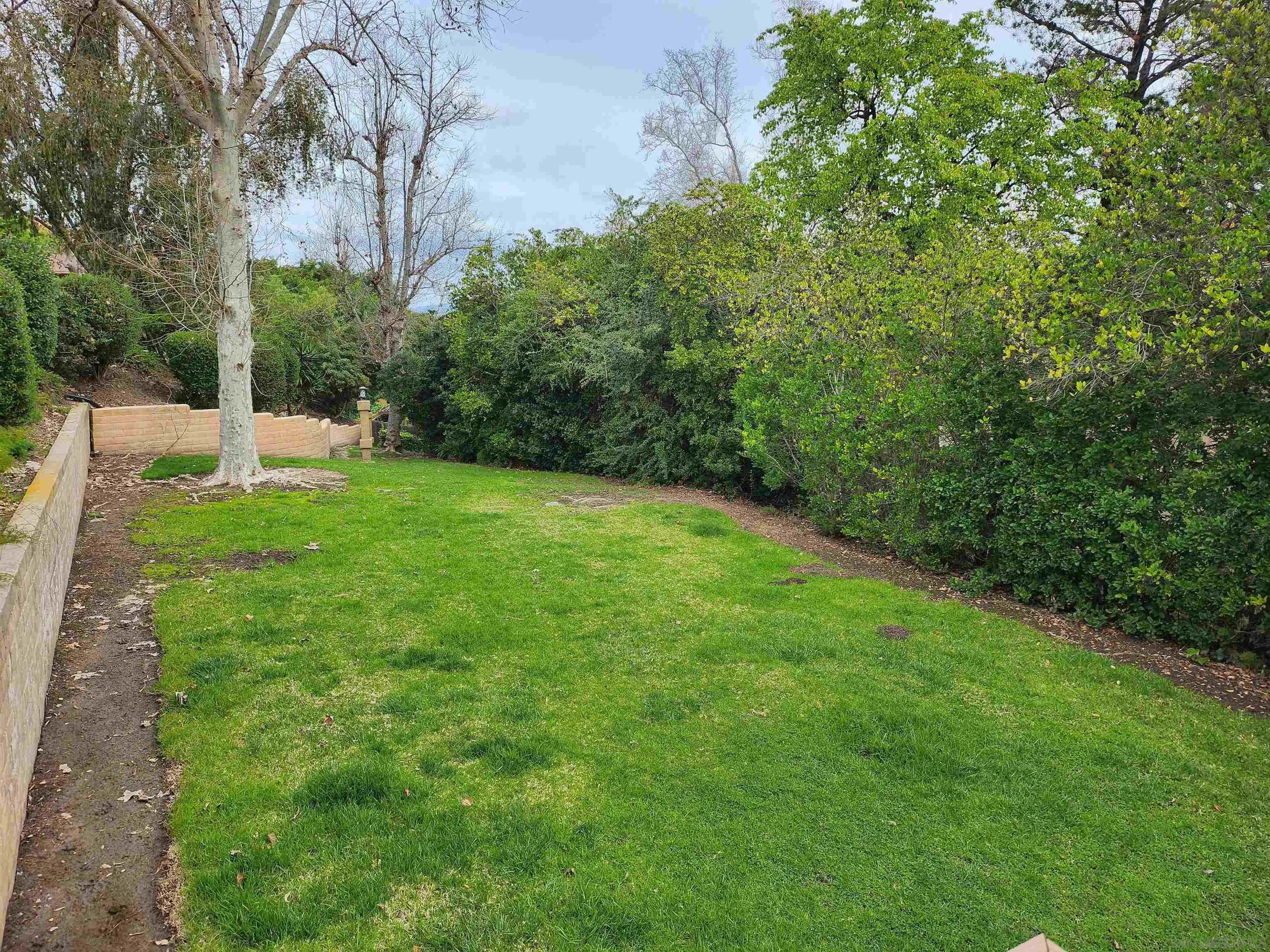 8958 Fletcher Valley