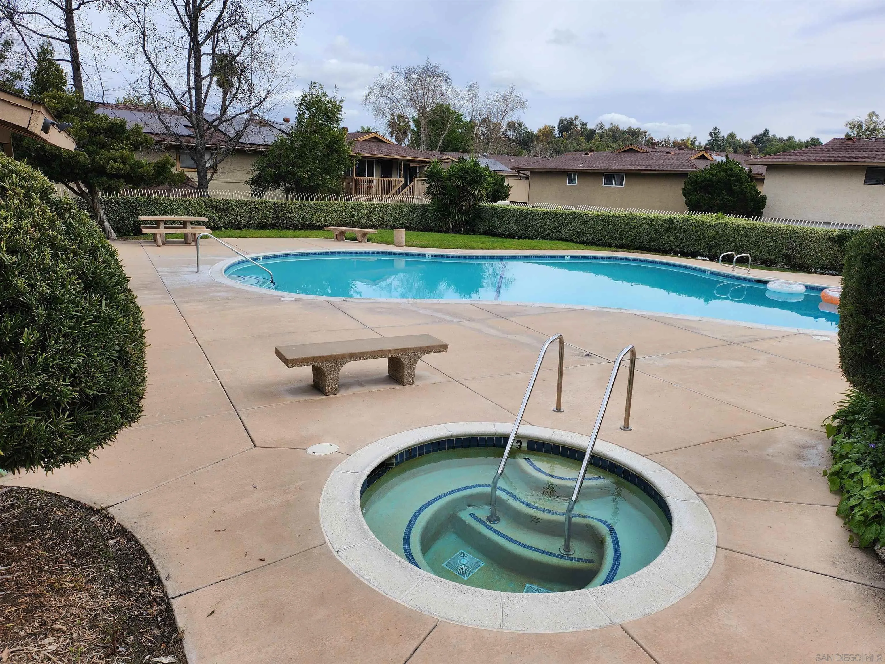 8958 Fletcher Valley