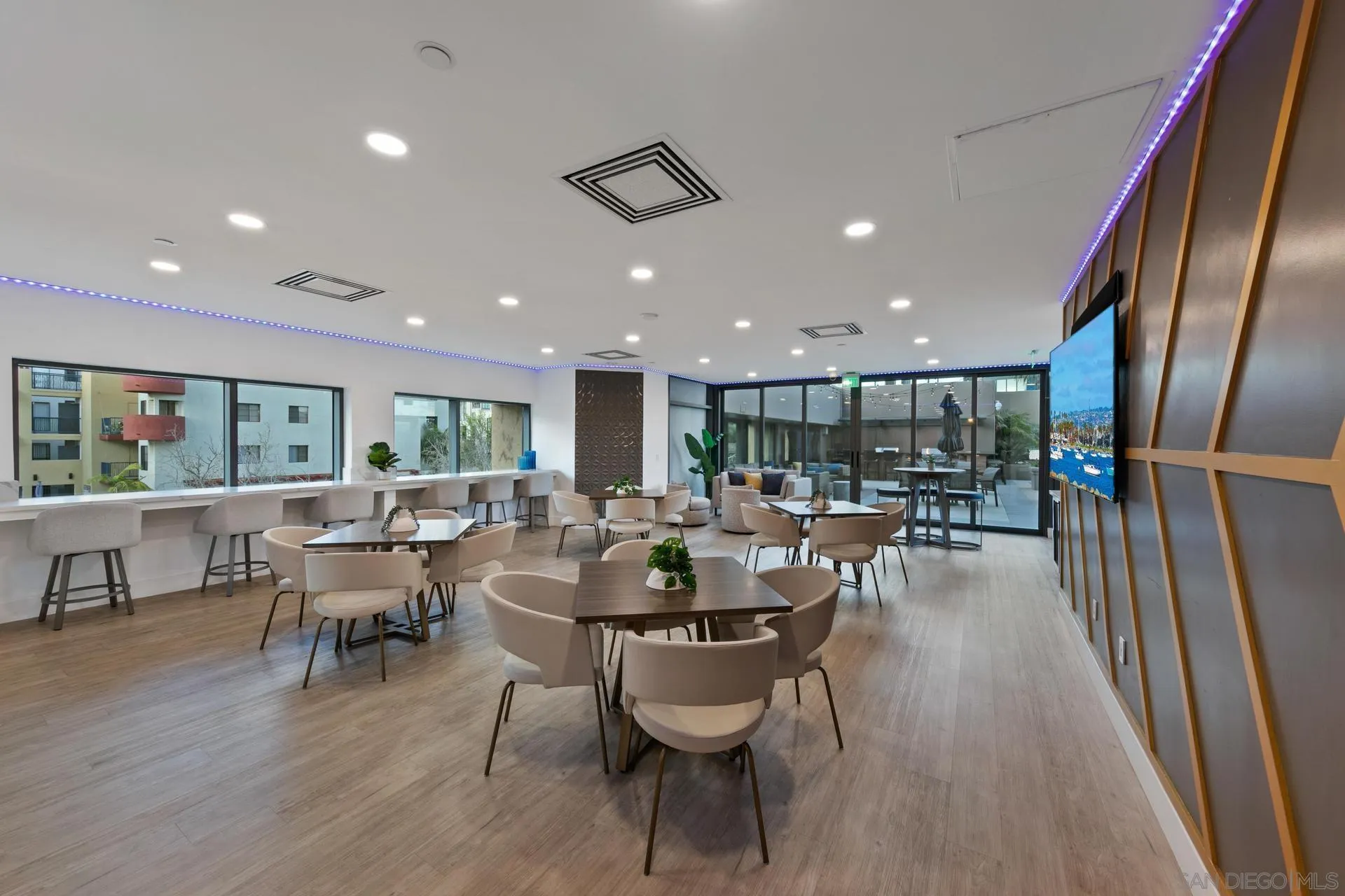 550 Front St. # 2304