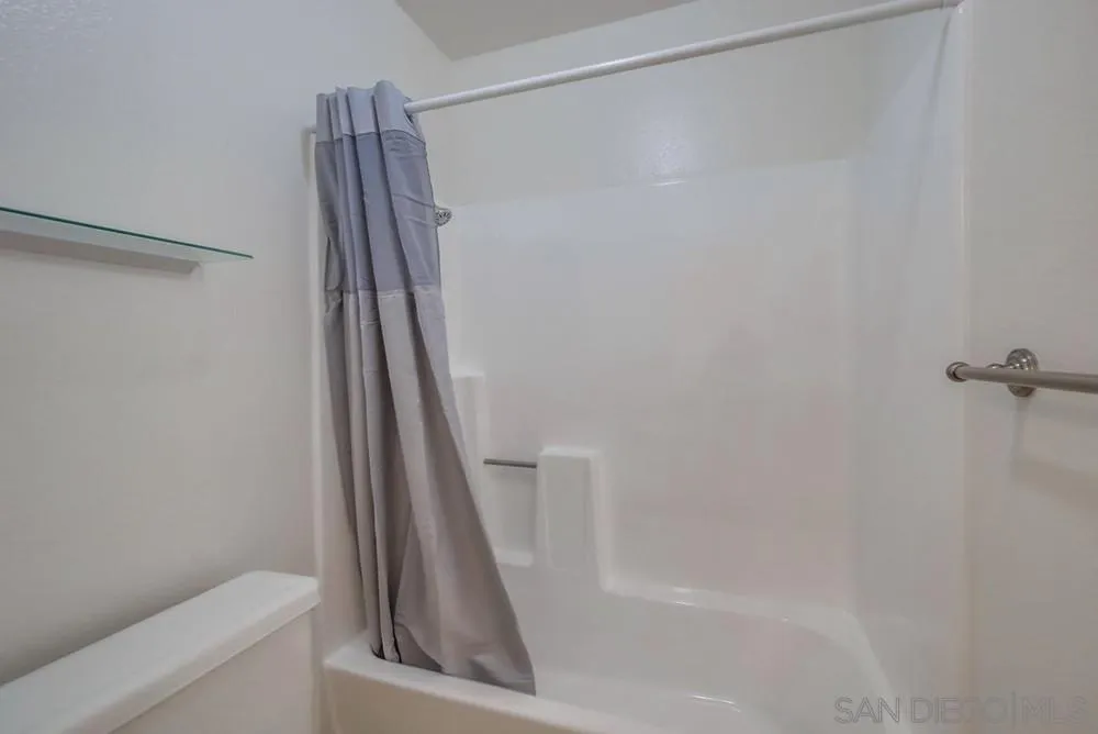 3646 Avocado Village Ct # 78