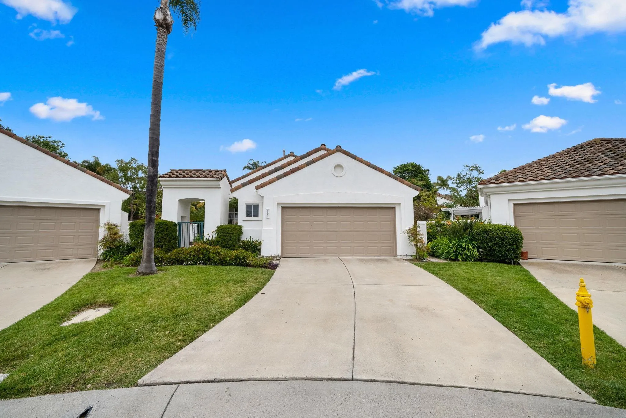 4884 Zenos Way