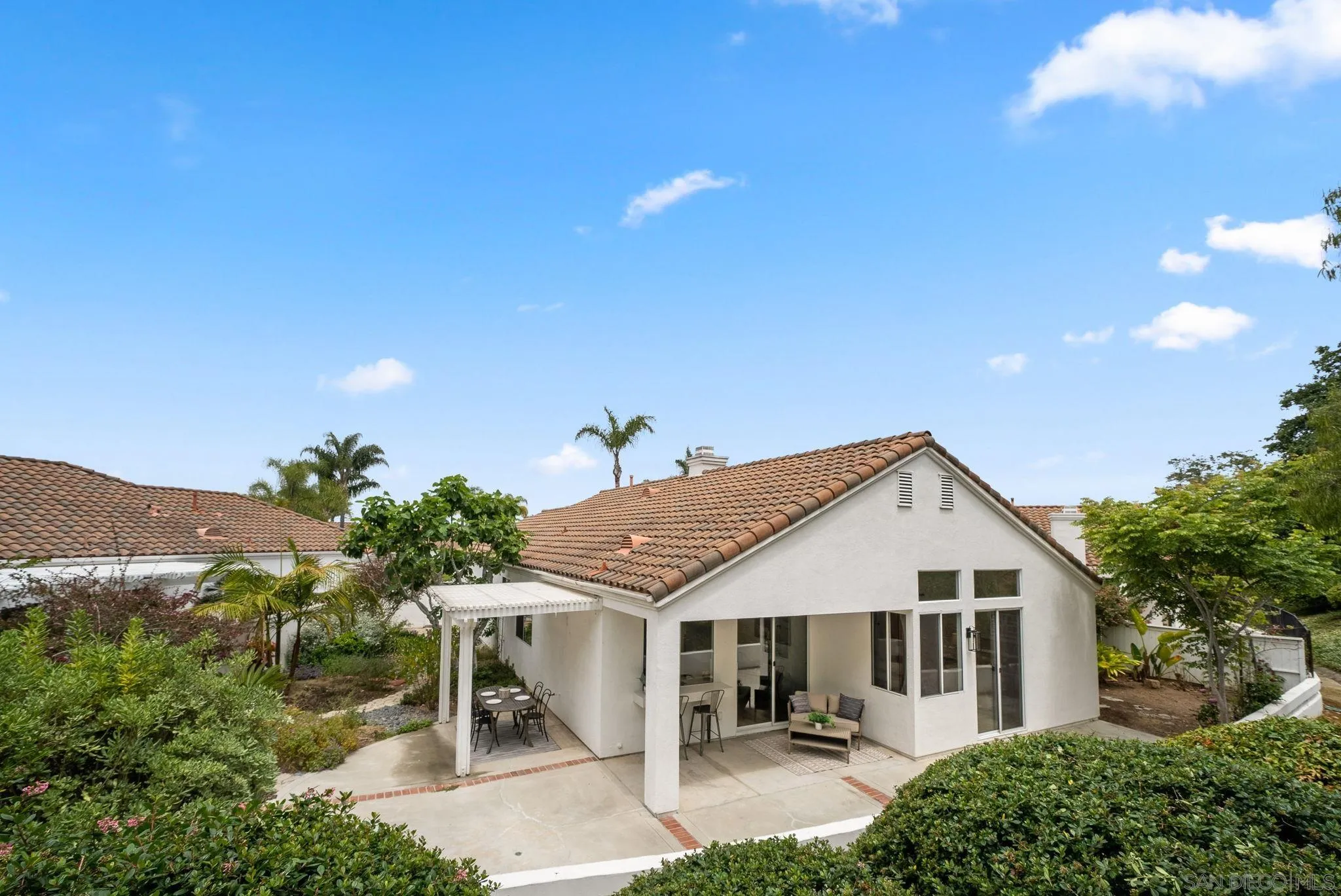 4884 Zenos Way