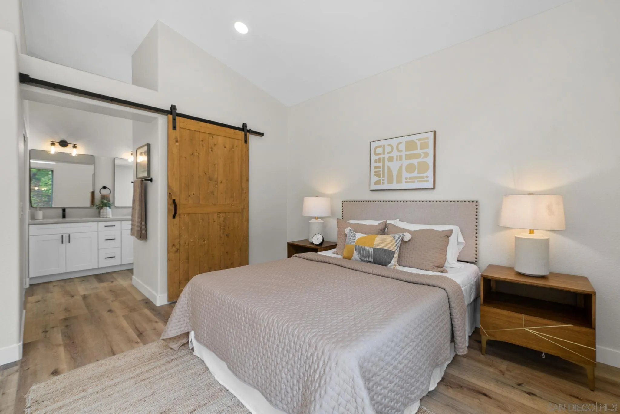4884 Zenos Way