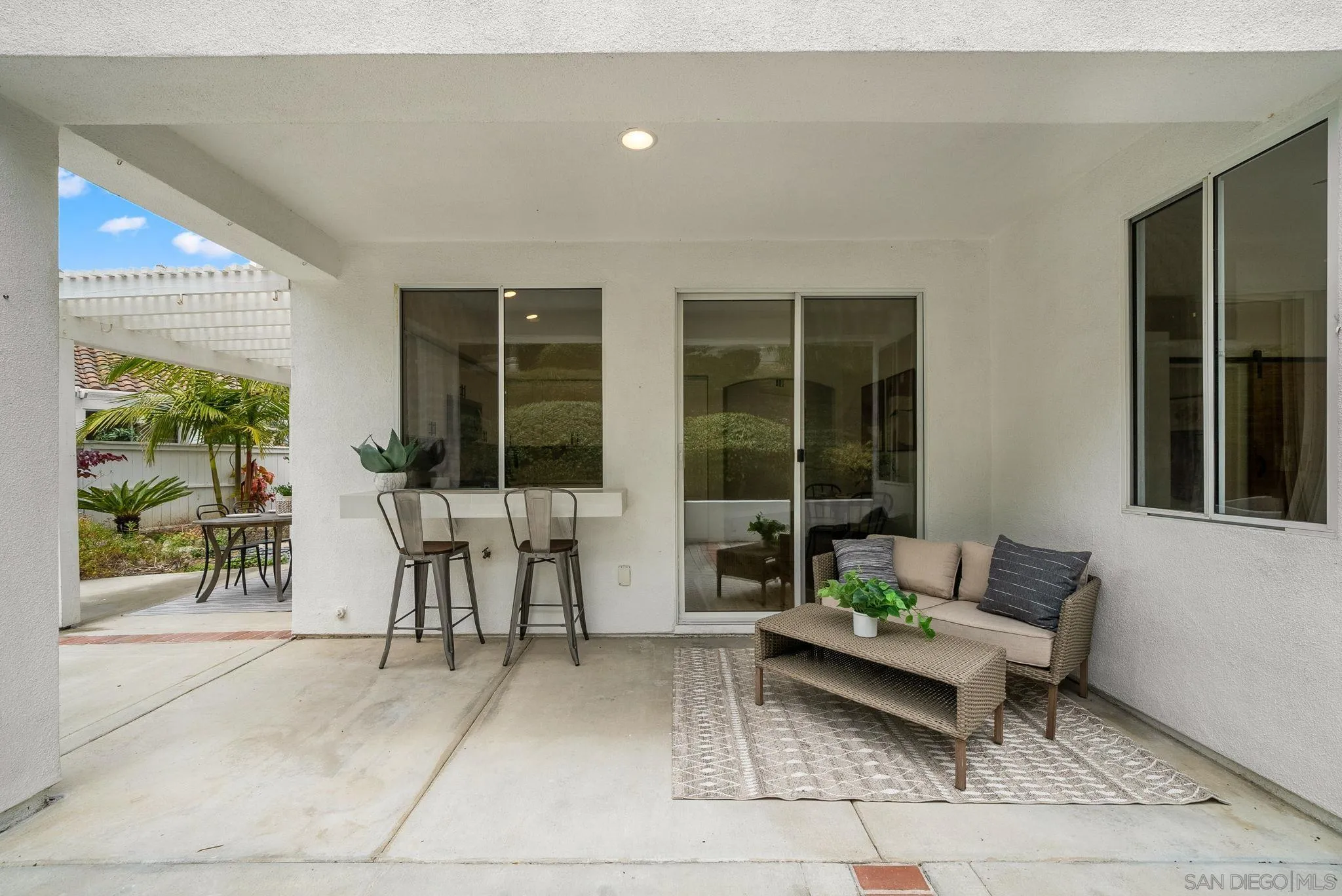 4884 Zenos Way