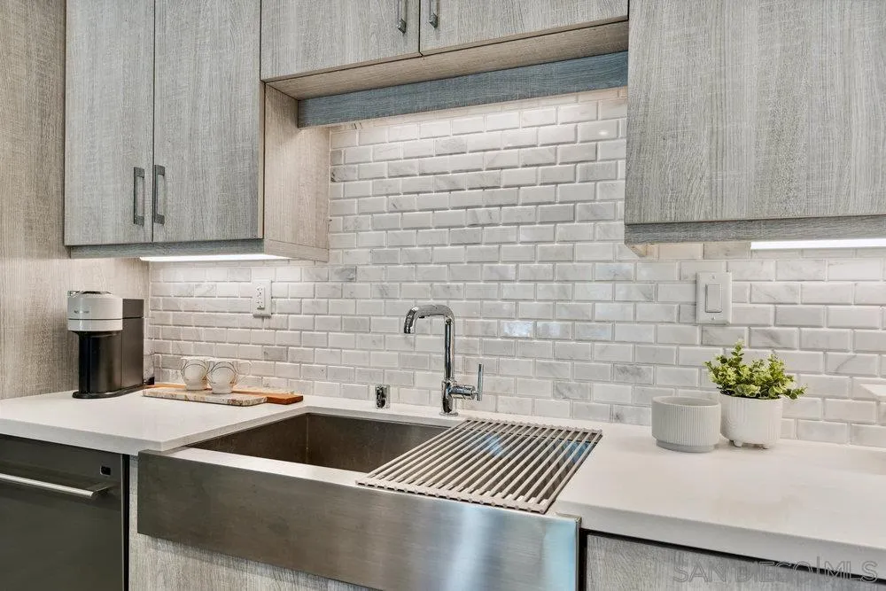 3025 Byron Street Unit 307