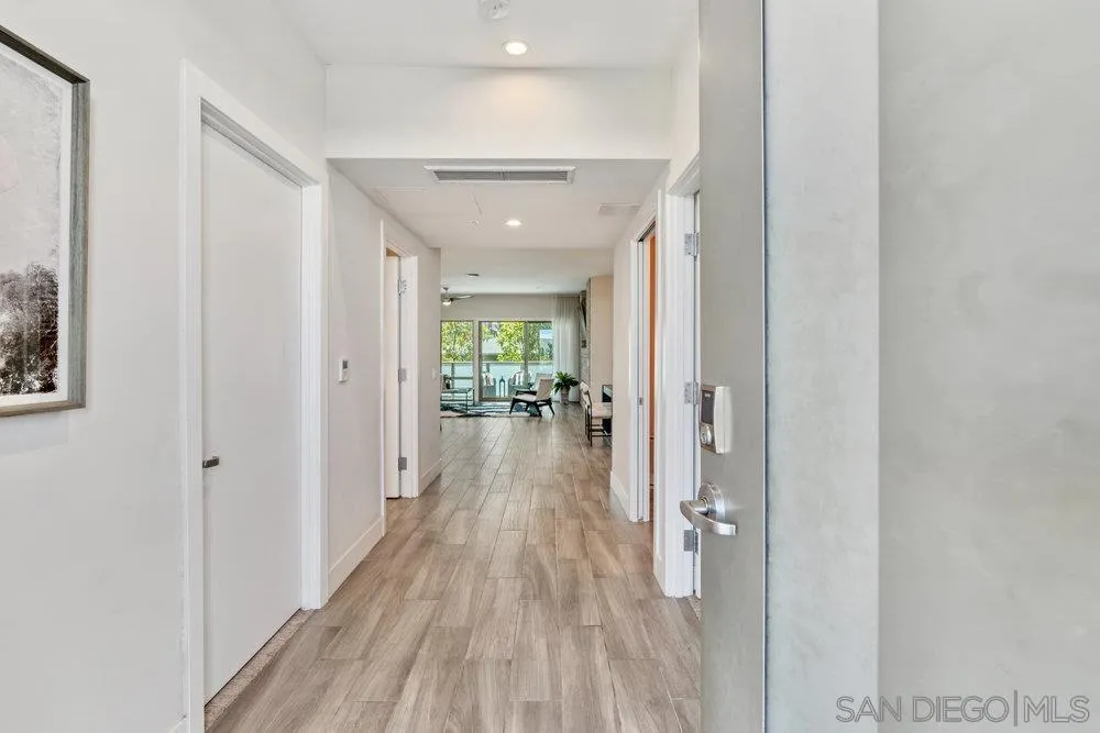 3025 Byron Street Unit 307