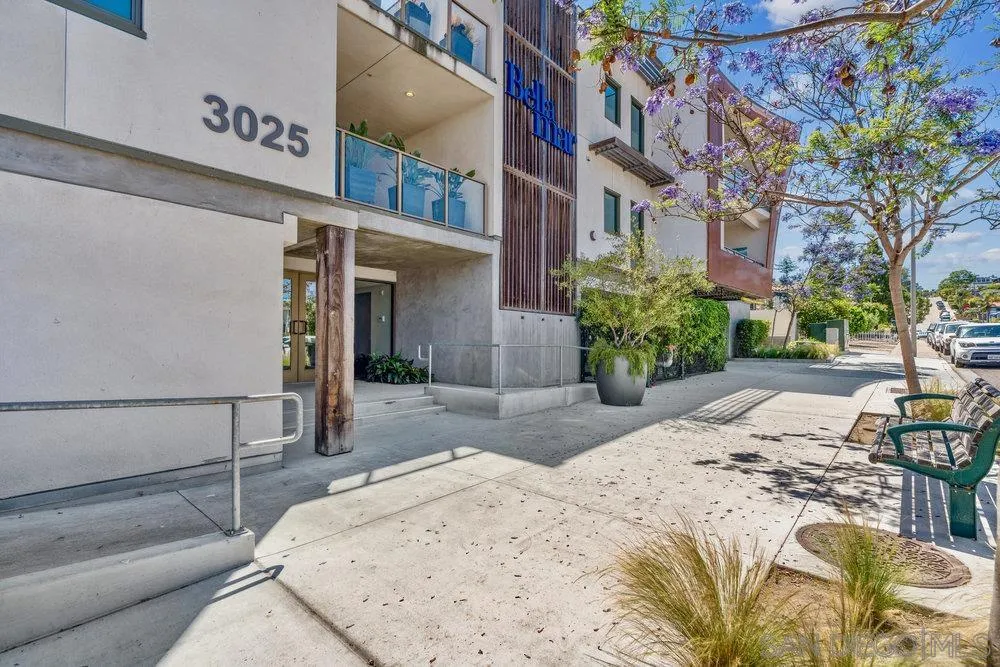3025 Byron Street Unit 307