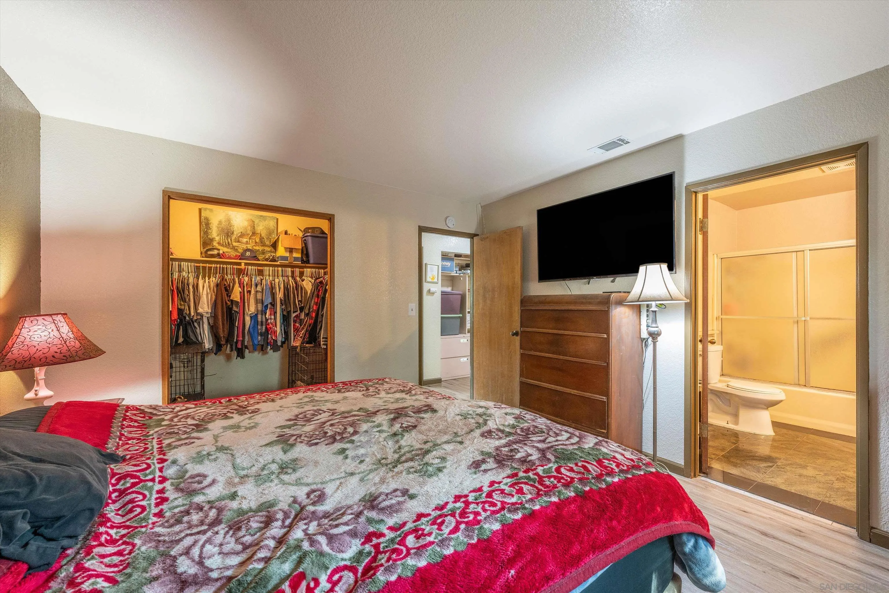 25809 Holly Ave