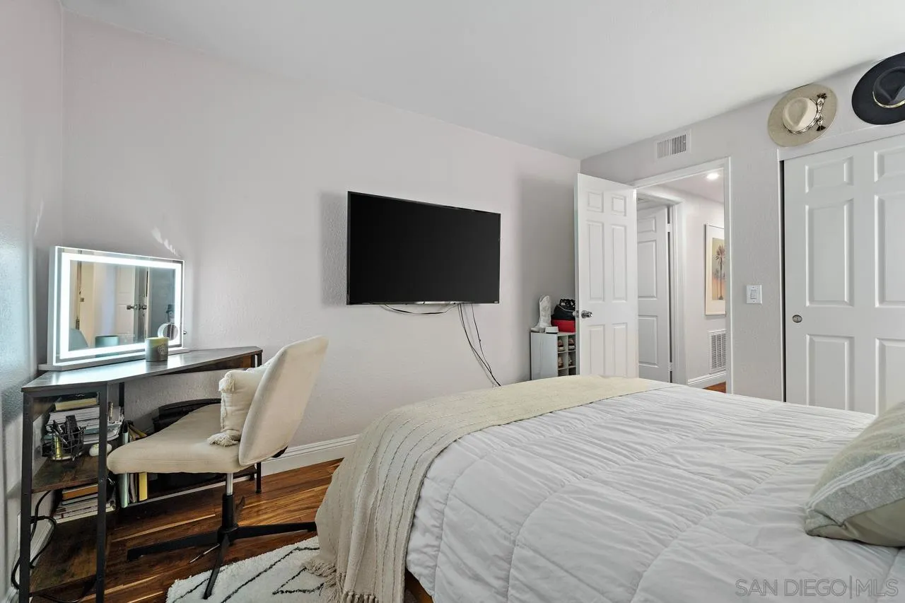 1650 8th Ave Unit 104