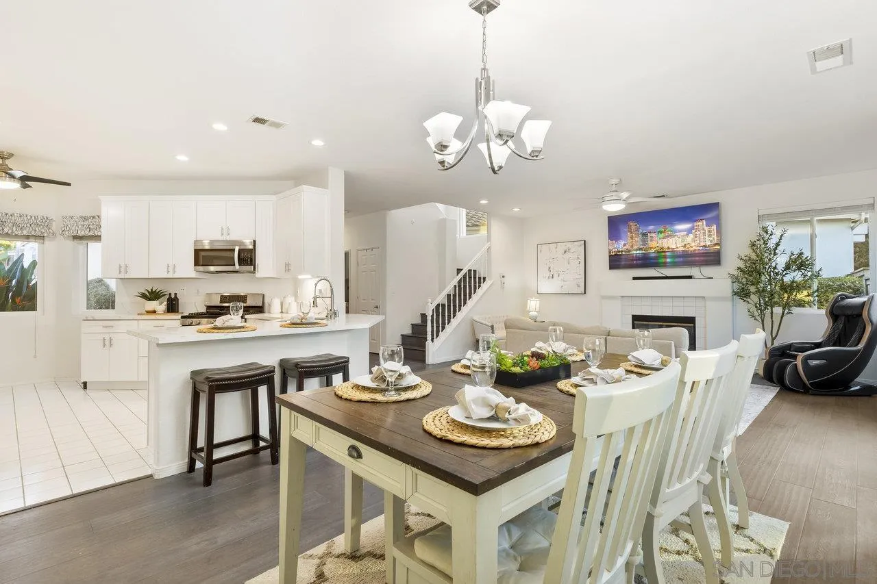 16152 Avenida Venusto Unit 5