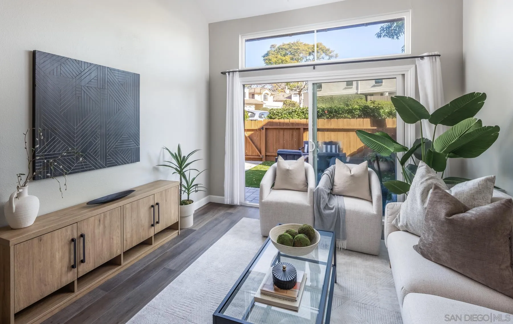 12448 Caminito Mira Del Mar