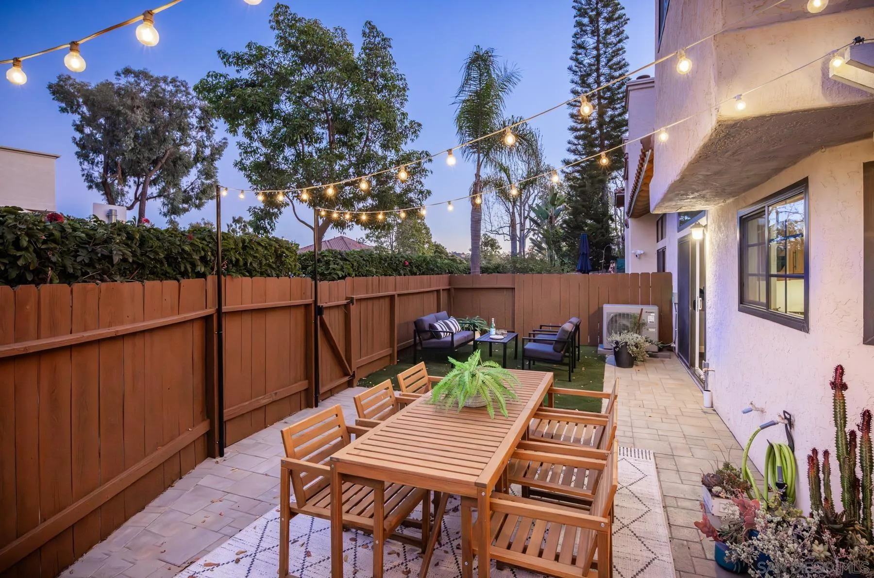 12448 Caminito Mira Del Mar