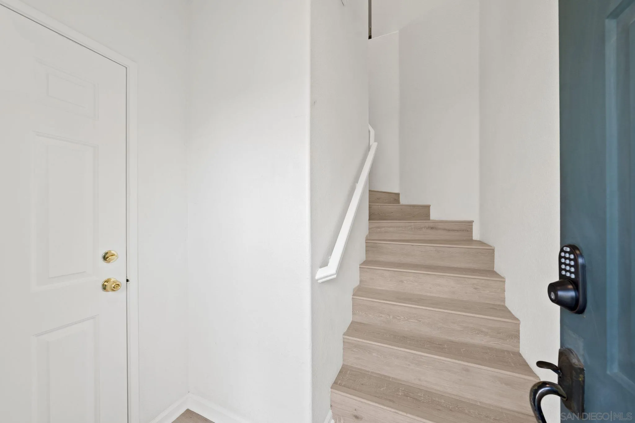 549 Sweet Pea Pl