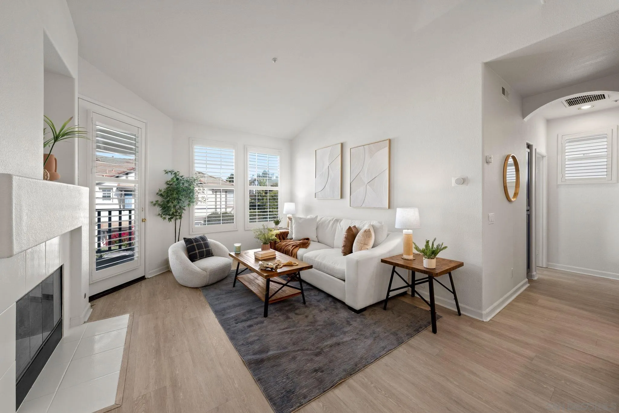 549 Sweet Pea Pl