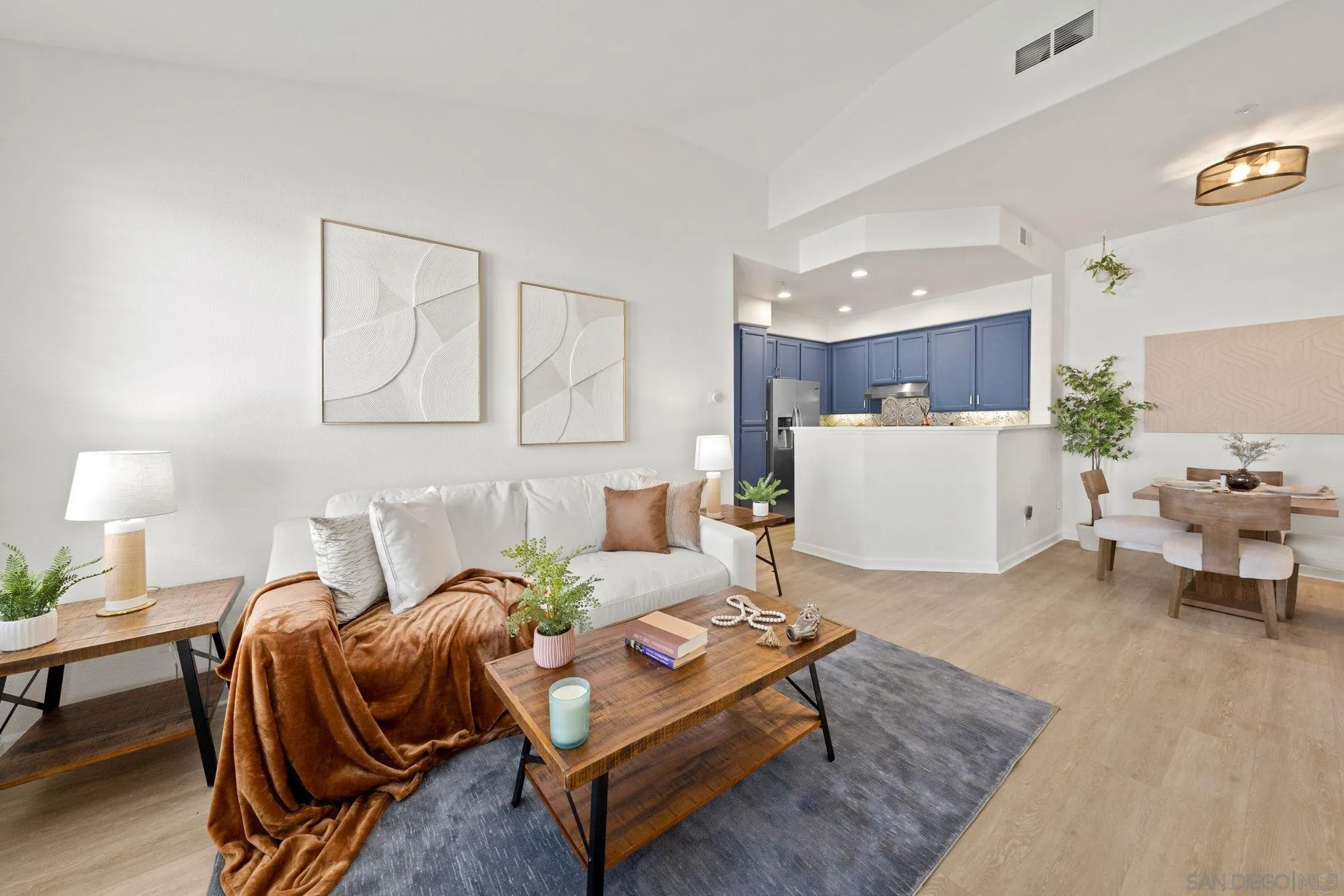 549 Sweet Pea Pl