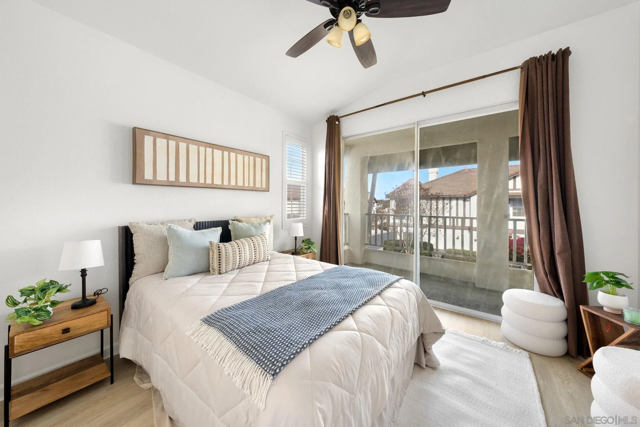 549 Sweet Pea Pl