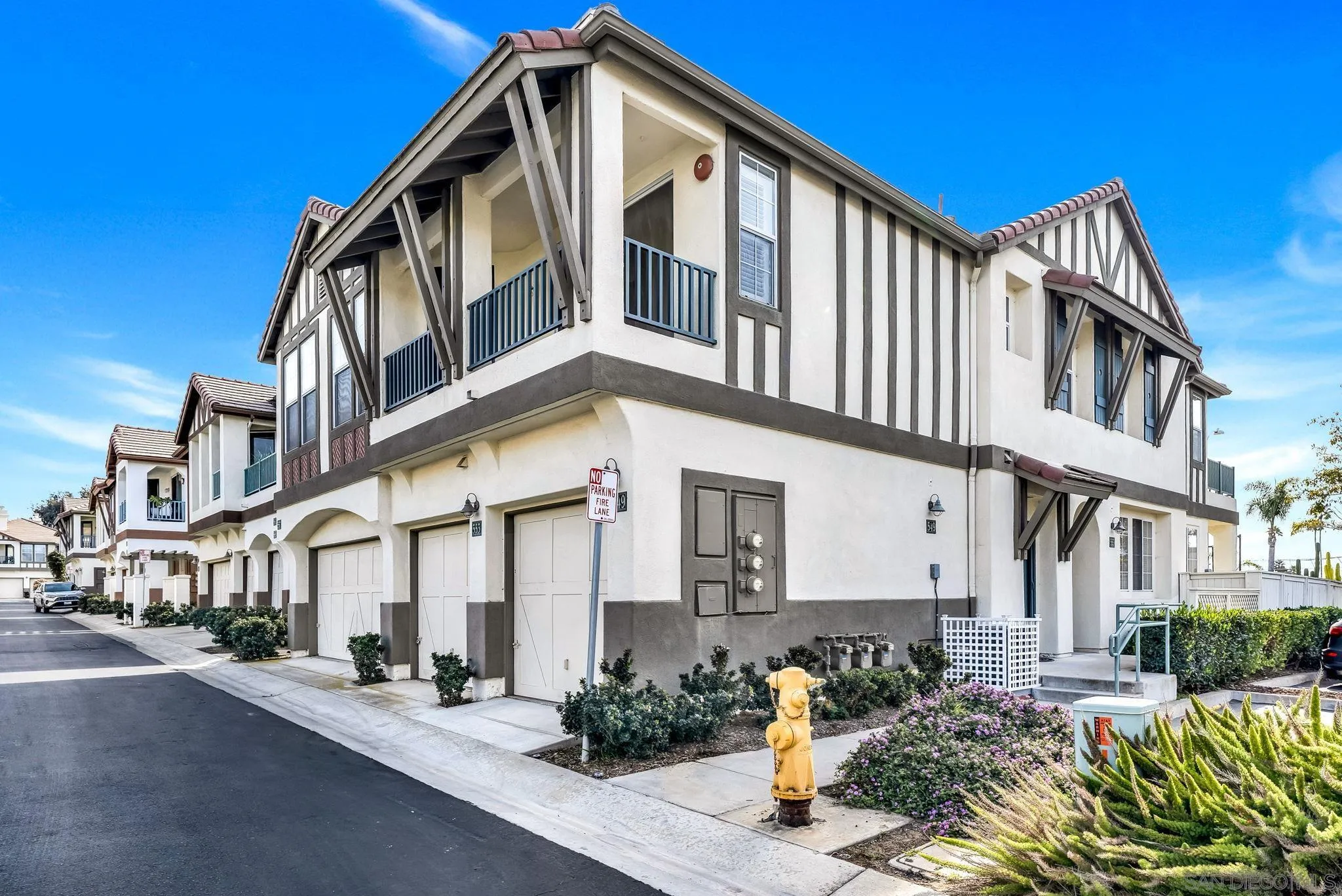 549 Sweet Pea Pl