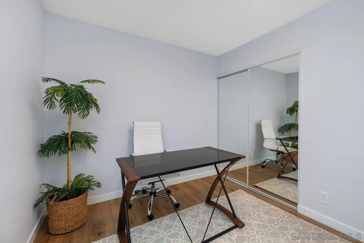 11271 Avenida Del Gato