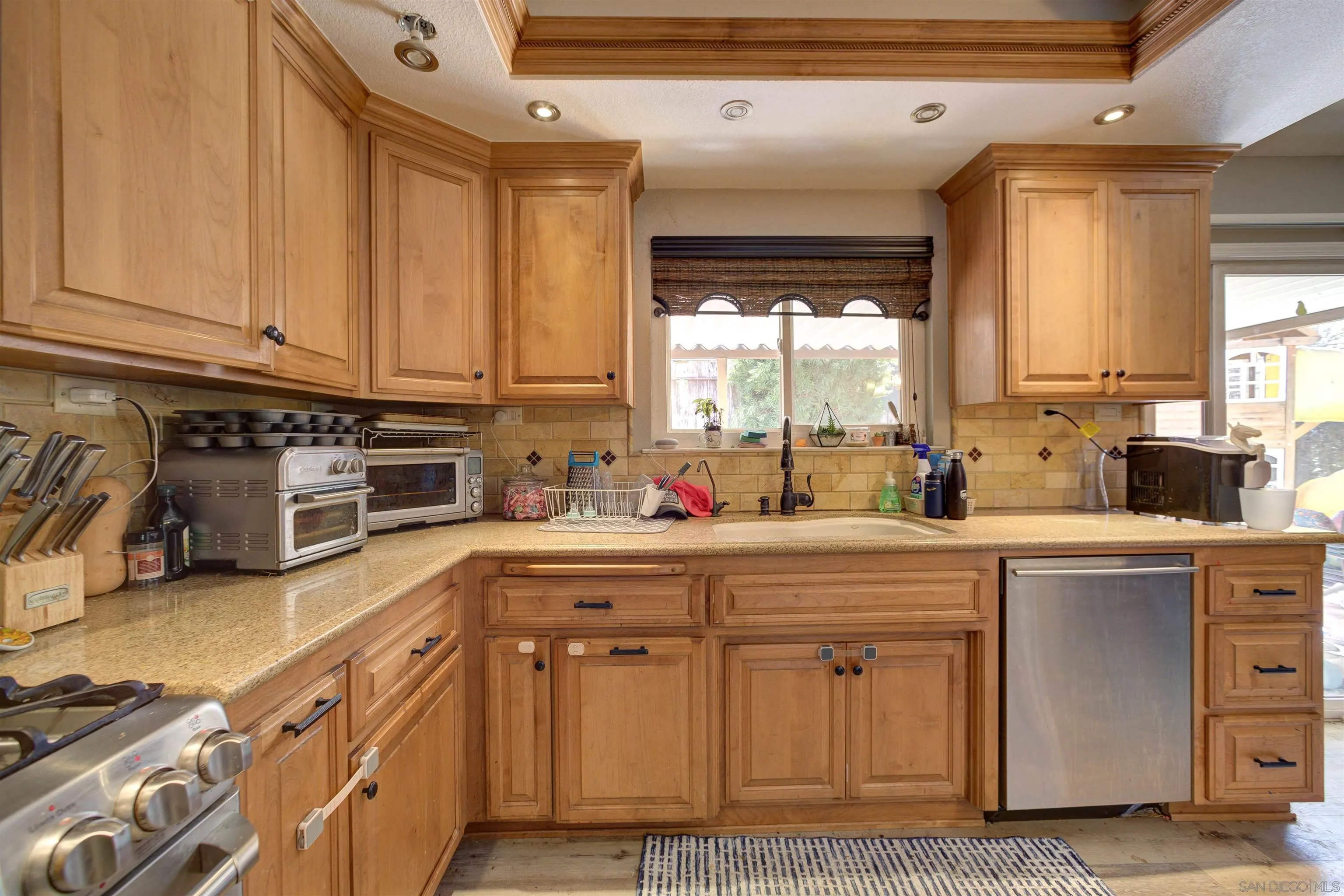 844 Bolen Dr