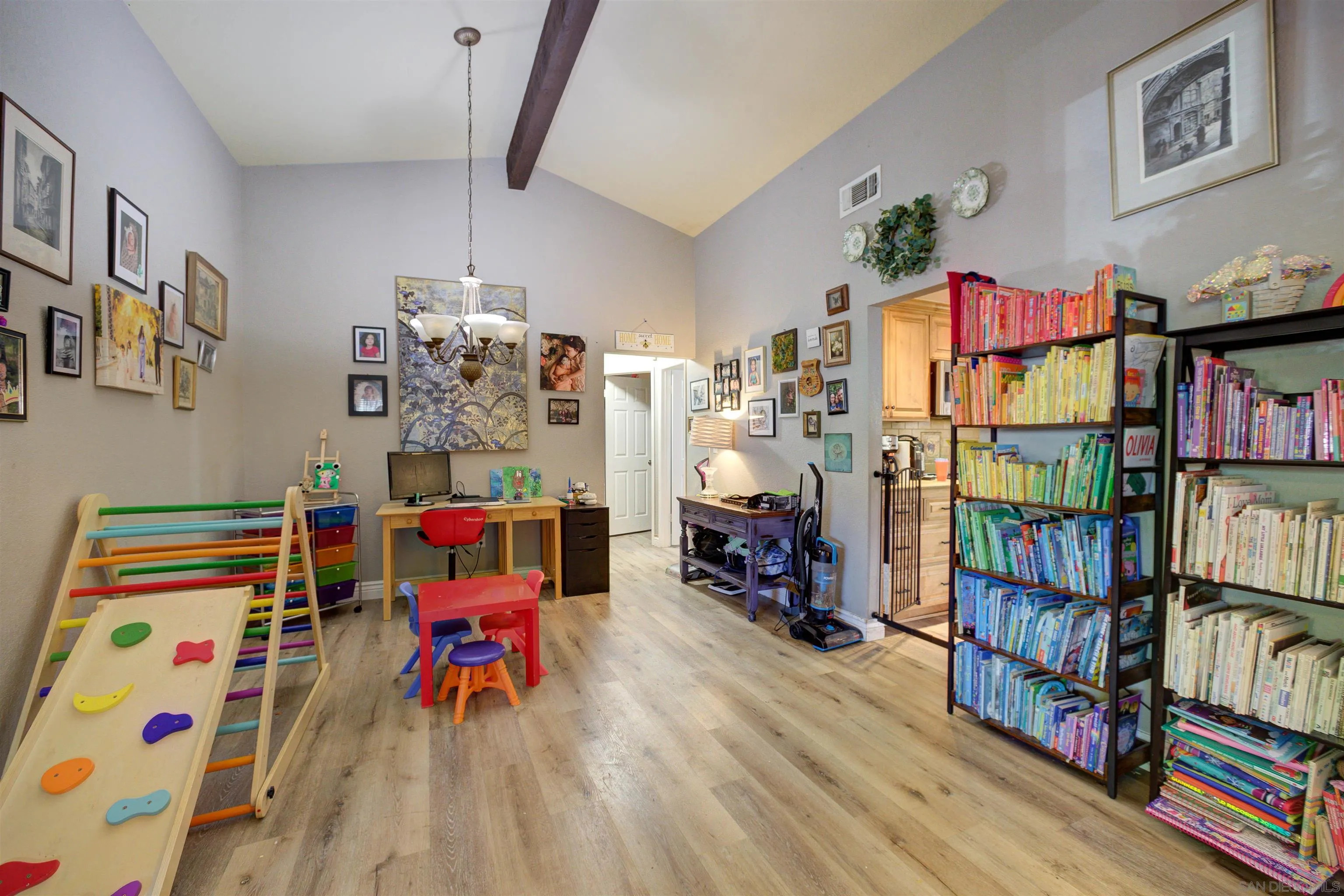 844 Bolen Dr