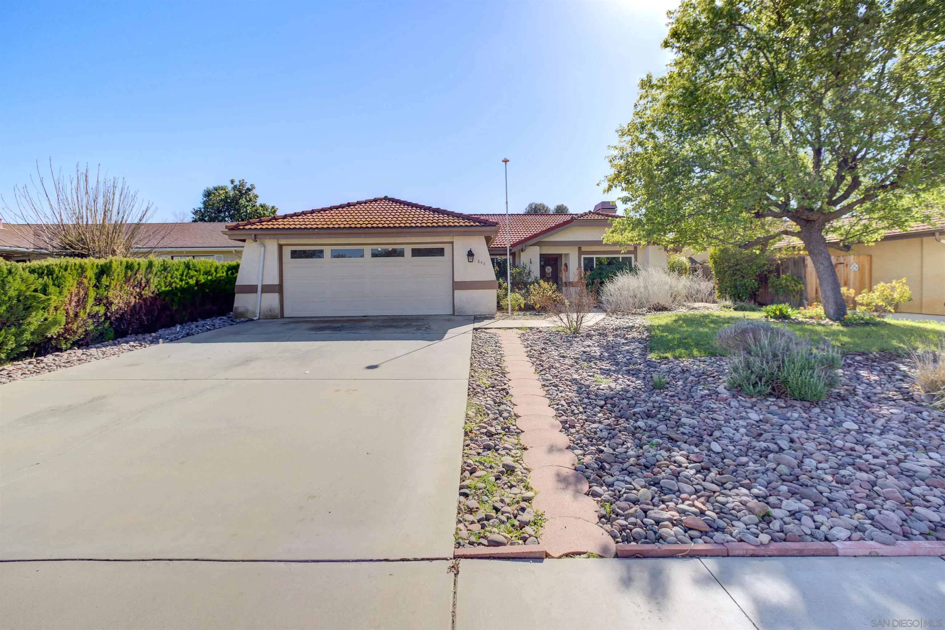 844 Bolen Dr