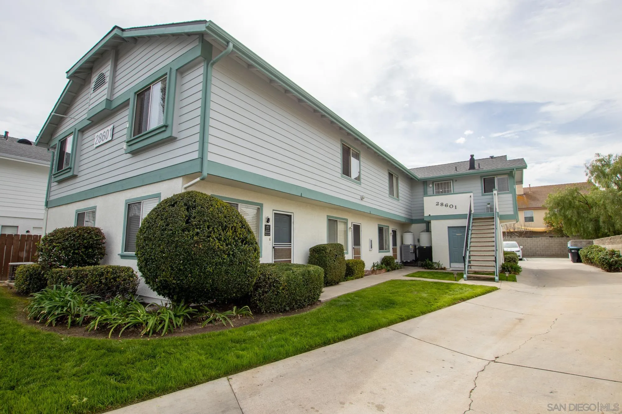 28601 Calle Del Lago