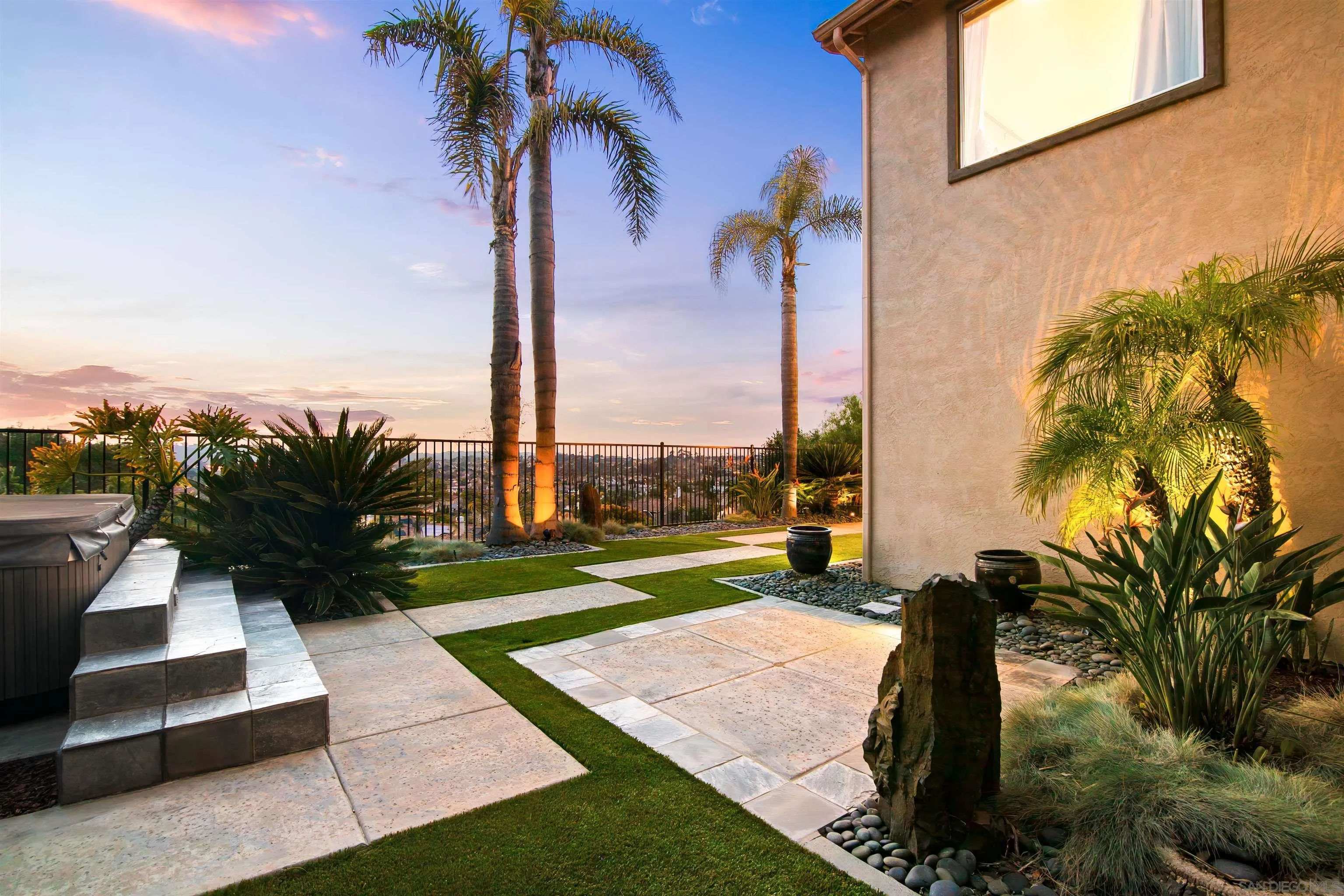 3410 Paseo Ancho