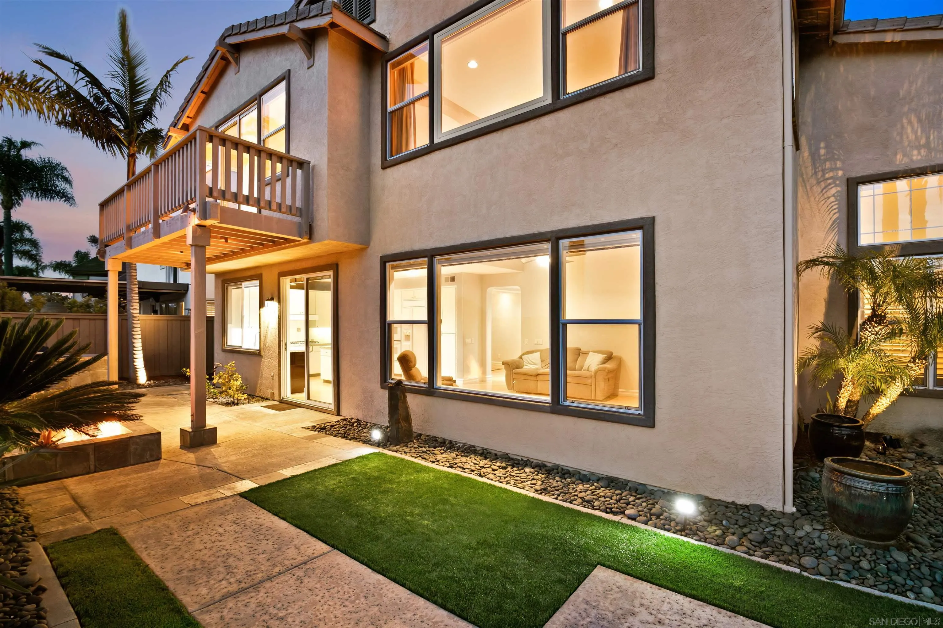 3410 Paseo Ancho