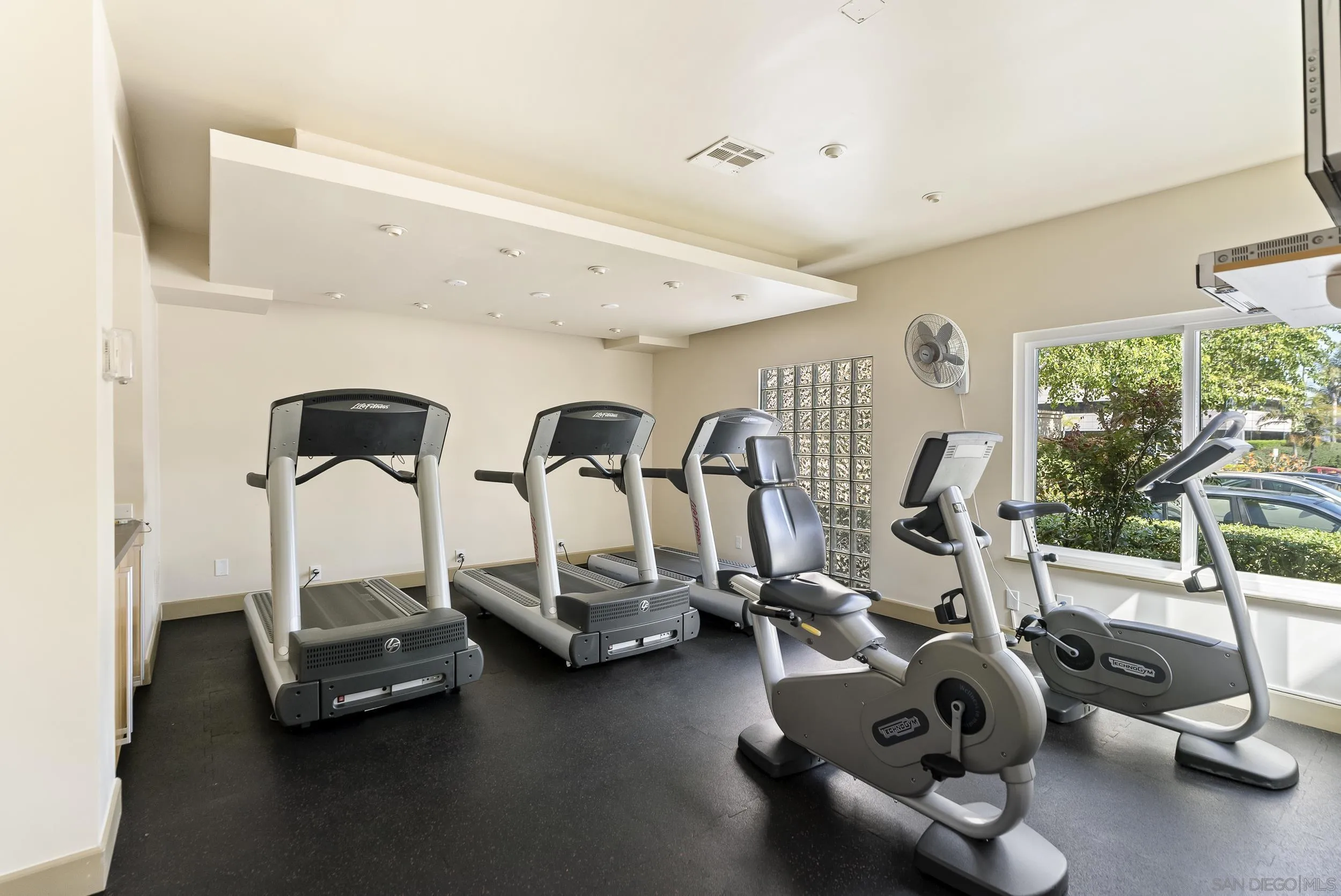 3440 Lebon Dr Unit 4317